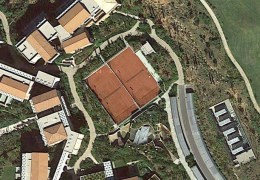 COSTA NAVARINO (tennis courts)