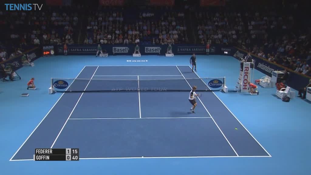 Federer Finesses Hot Shot In Basel