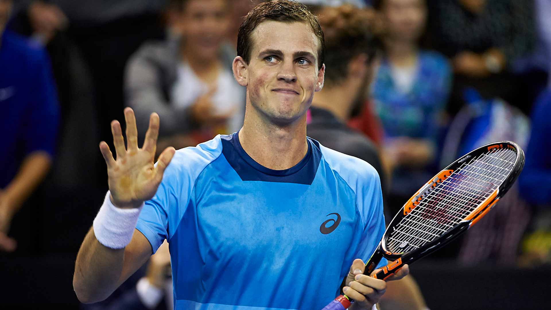 Pospisil Beats Brands To Reach Valencia Semis