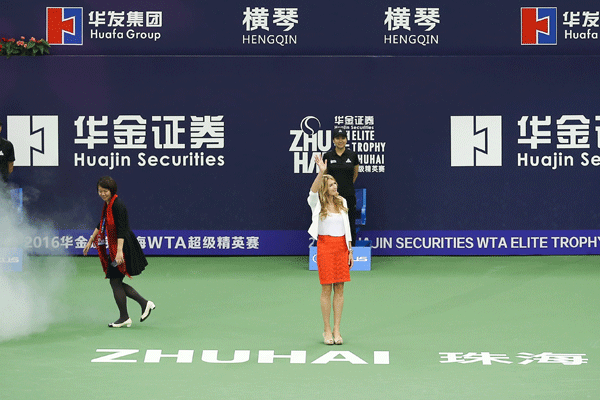 Graf Plays Part In Zhuhai Final Festivities