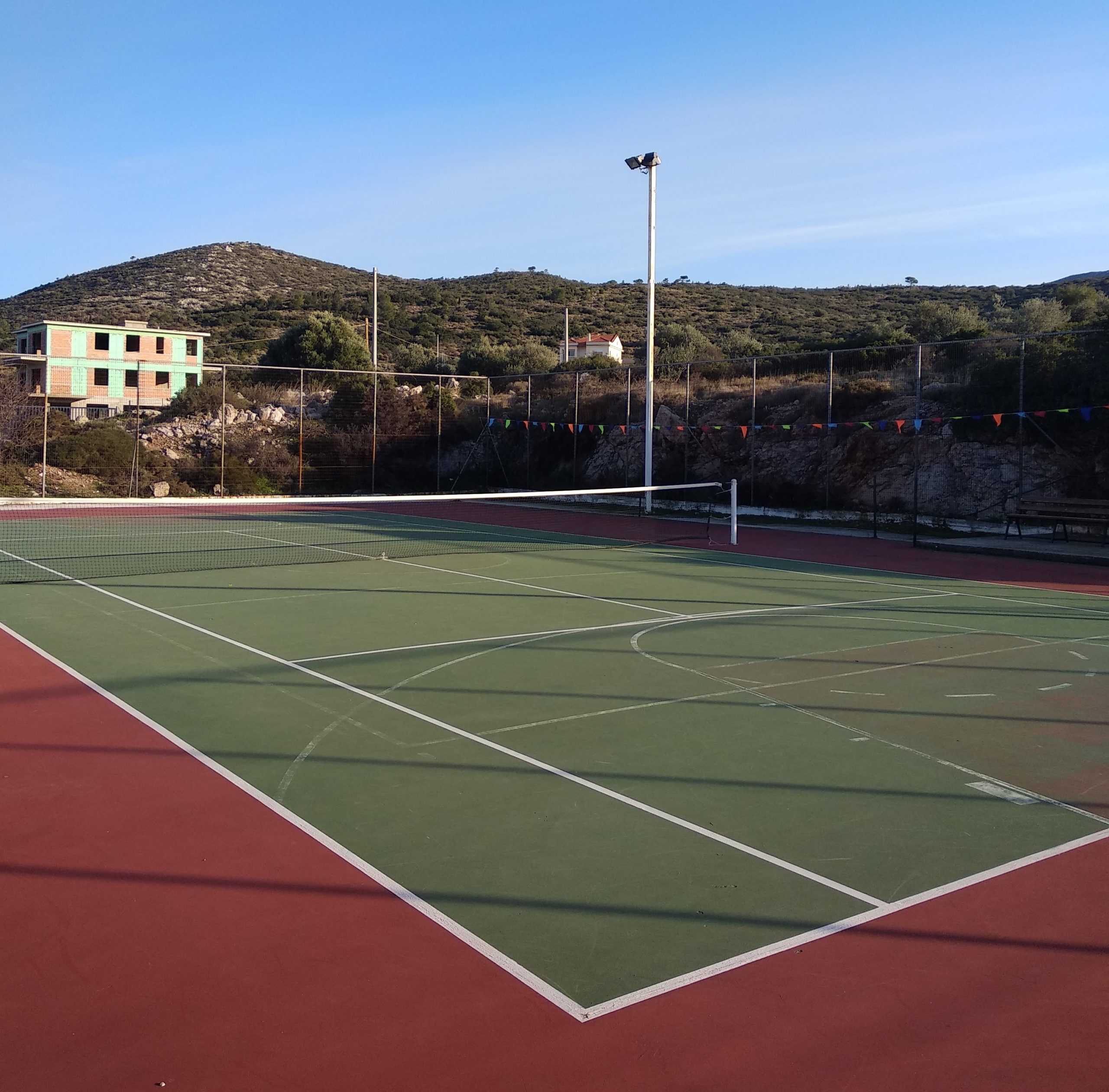 Kalivia tennis courts